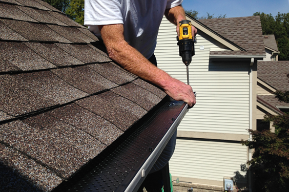 If Yes, Don’t Ignore the Signs – Consider the Best Gutter Replacement Services Today!